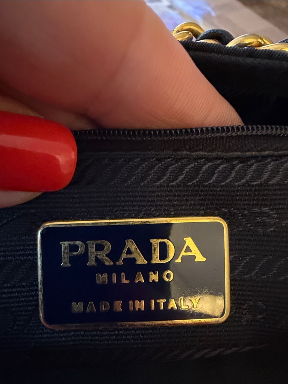 PRADA🌟Black/gold Quilted Nylon shoulder/waist bag or sling bag! - Picture 13 of 15